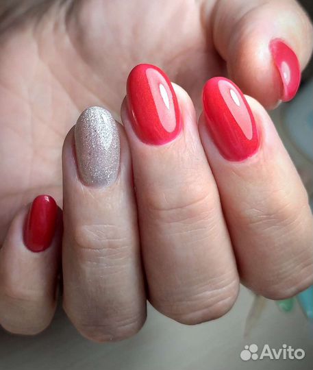 Маникюр с покрытием гель-лаком