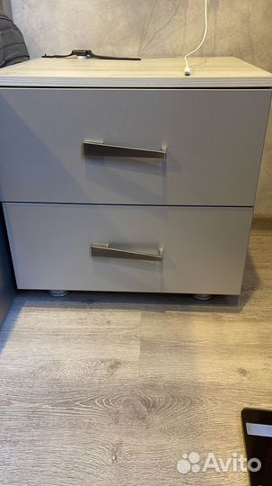 Тумба прикроватная 2 шт бу