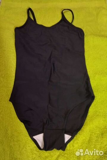 Купальник на девочку 134/140