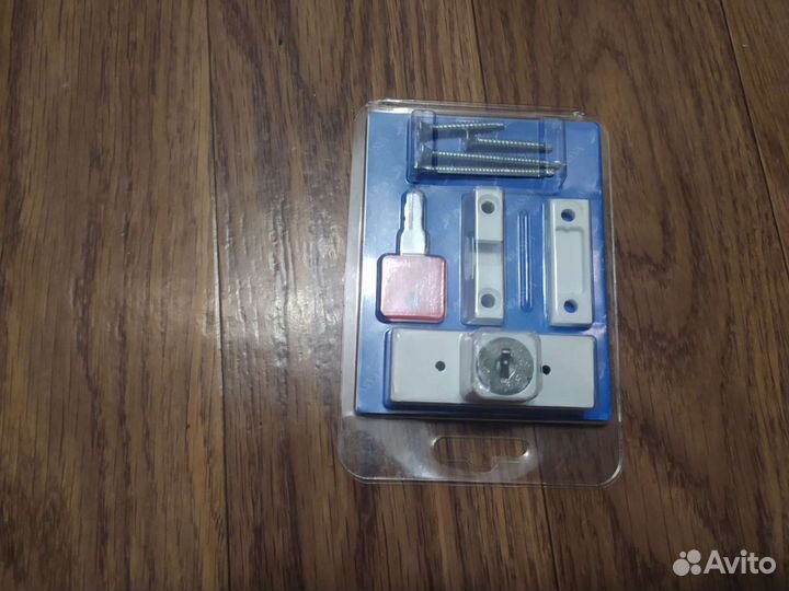 Замок на металлопластиковое окно