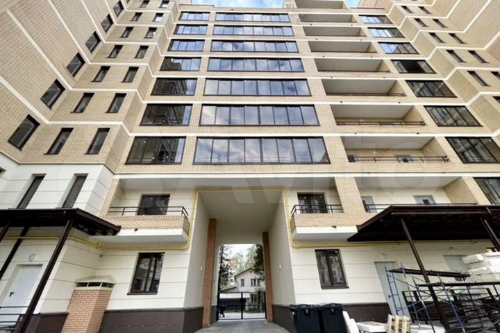 4-к. квартира, 154 м², 8/10 эт.