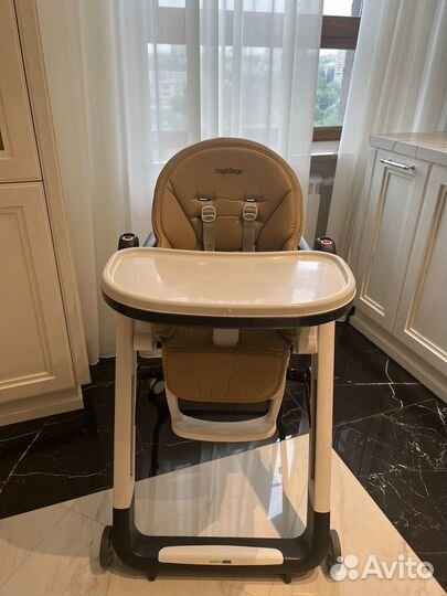 Детский стульчик для кормления peg perego
