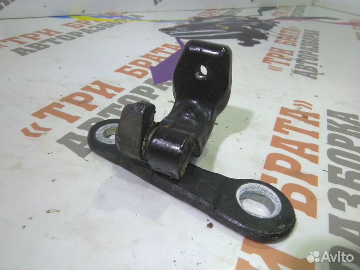 Опель Вектра Петля двери задняя левая (верхняя)