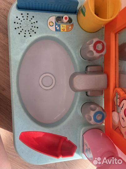 Детская игрушка умывальник и домик полесье