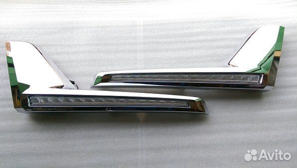 Land Cruiser 200 2016+ Бегающий поворотник A1FB6