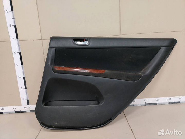 Обшивка двери задней правой Toyota Camry