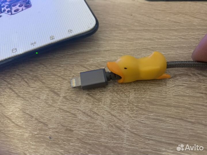 Аксессуар для кабеля iPhone новый