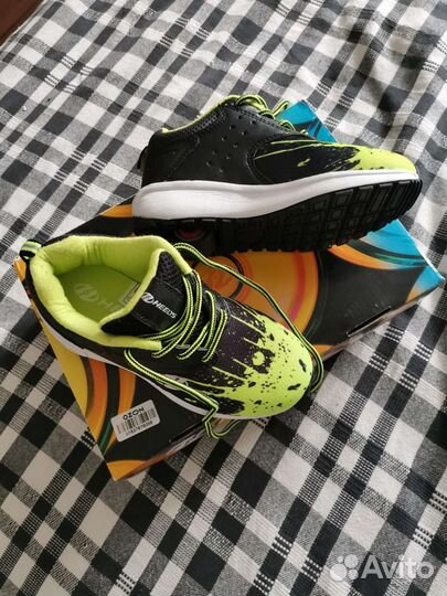 Роликовая обувь Heelys