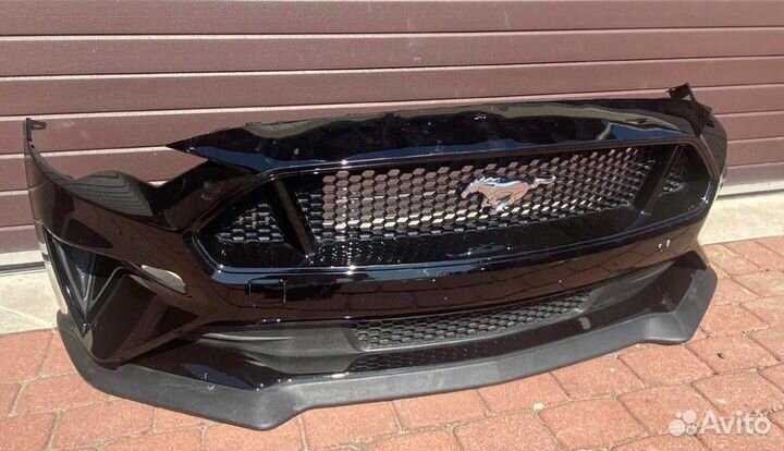Передний бампер Ford Mustang 2019г