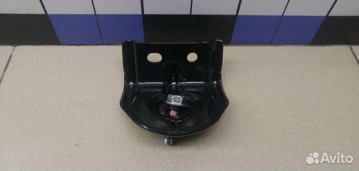 Кронштейн (сопут. товар) Juke (F15) 2011