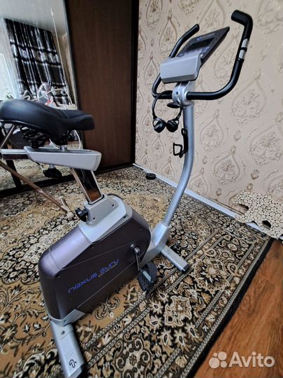 Велотренажер Oxygen nexus guru UB HRC