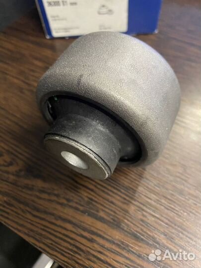 Сайлентблок рычага перед.подвес. lemforder 3630001