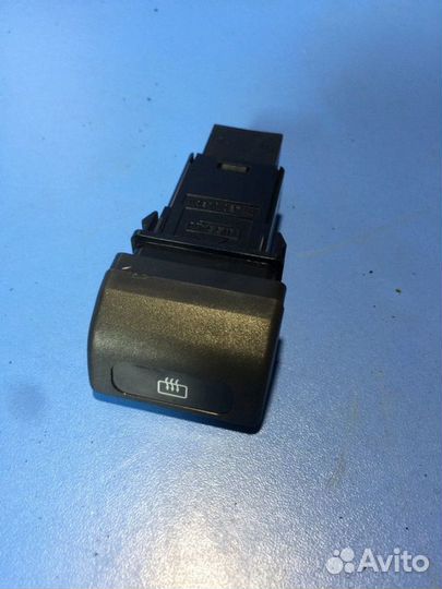 Кнопка обогрева зад стекла