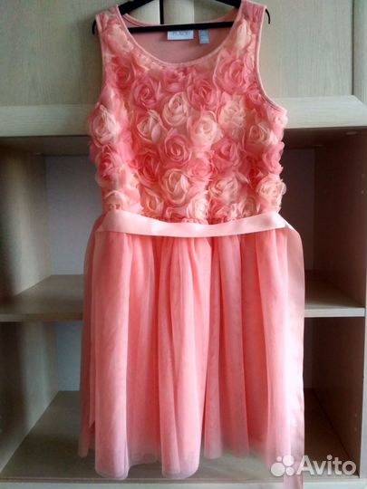 Нарядное платье для девочки