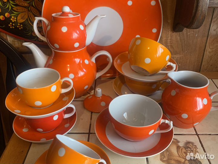 Сервиз чайный и кофейный Дулево в горошек