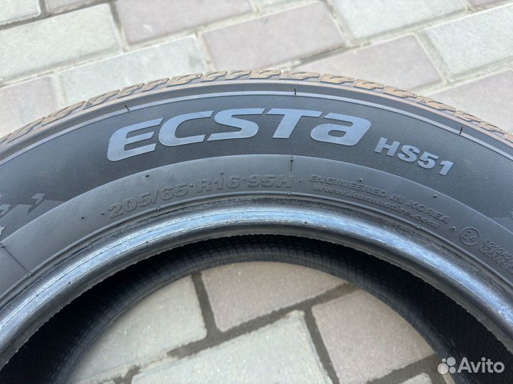 Kumho Ecsta HS51 205/65 R16