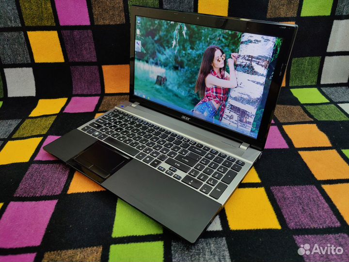 Ноутбук acer aspire V3-551G-10464G50Maii