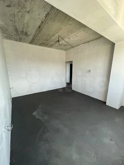 2-к. квартира, 62 м², 8/10 эт.