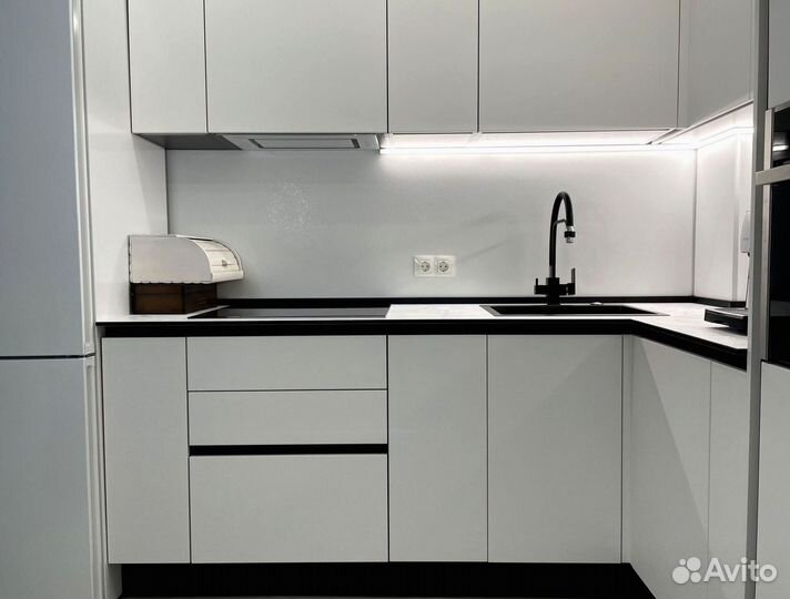 Кухня на заказ. Доставка и сборка