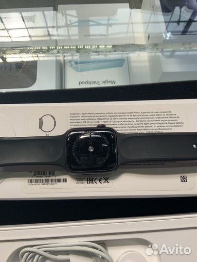 Apple whatch se 2020 44 gray