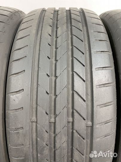 Goodyear EfficientGrip 235/45 R19 99H