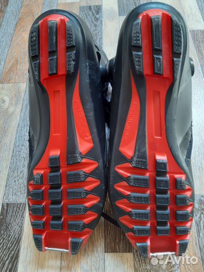 Лыжные ботинки atomic redster