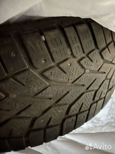 Gislaved NordFrost 100 215/55 R17