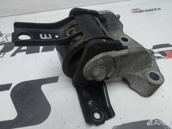 Опора двигателя Mitsubishi Outlander II (2005—2009