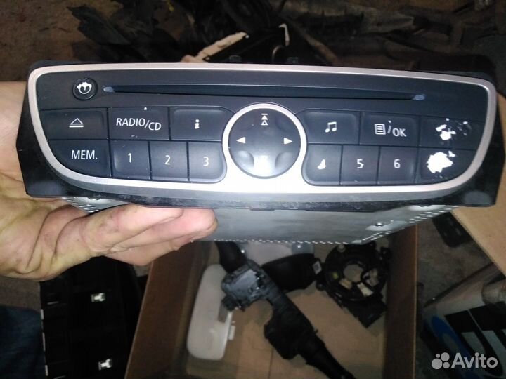 Renault Scenic megane Fluence бл климата магнитола