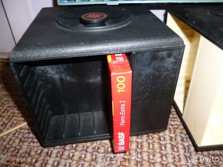 Кассетница для аудиокассет производство СССР