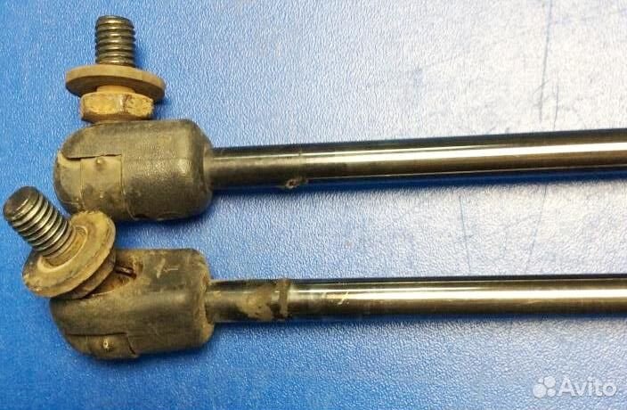 Амортизаторы багажника Форд Эскорт Турнир