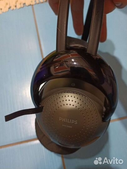 Беспроводные наушники Philips