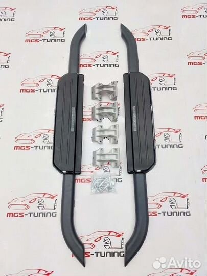 Пороги Land Rover Defender 90 Black 2020+