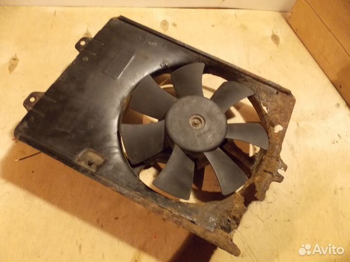 Вентилятор радиатора Mitsubishi Space Star