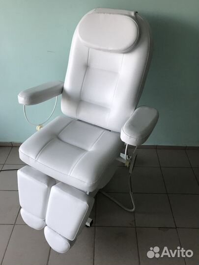 Кресло педикюрное