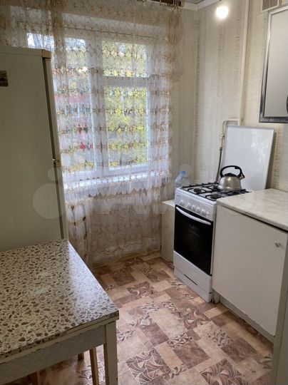 2-к. квартира, 55 м², 3/5 эт.