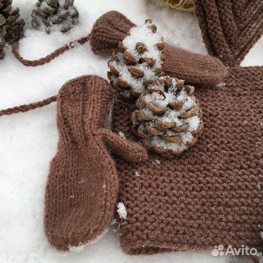 Шапочка для мальчика, снуд и варежки на возраст 12