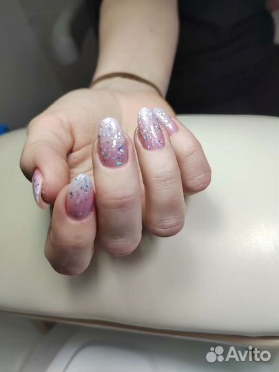 Маникюр педикюр