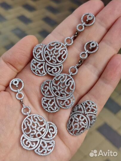 Серебряный комплект