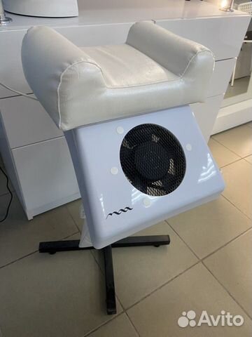 Вытяжка для педикюра