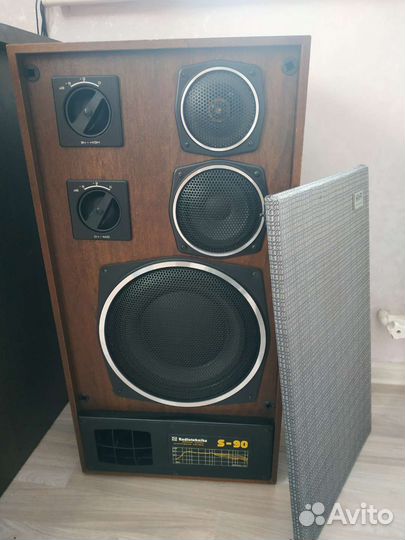 S90 radiotehnika. 35ас-212 (Зеркалки)