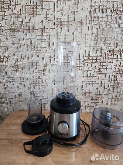 Кухонный электрический измельчитель