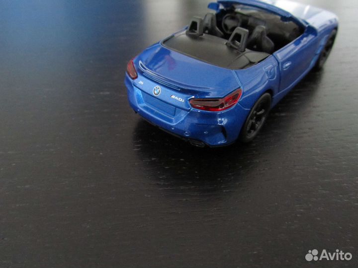 Модель BMW Z 4