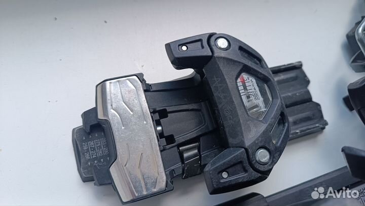 Горнолыжные крепления tyrolia attack 13 demo