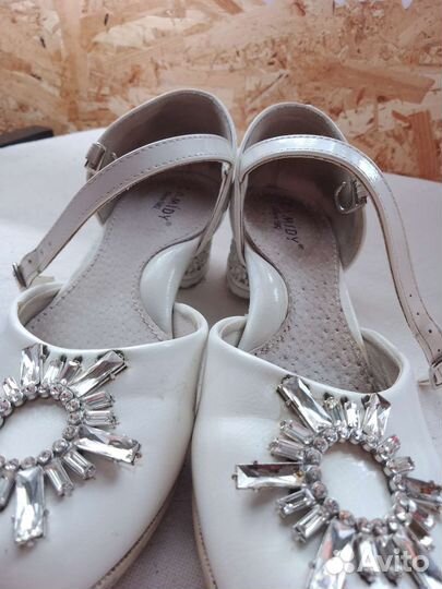 Туфли детские на девочку размер 33