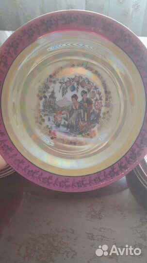 Тарелки от сервиза Мадонна-Гейши