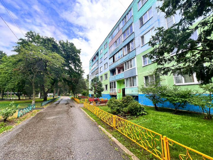 2-к. квартира, 54 м², 2/5 эт.