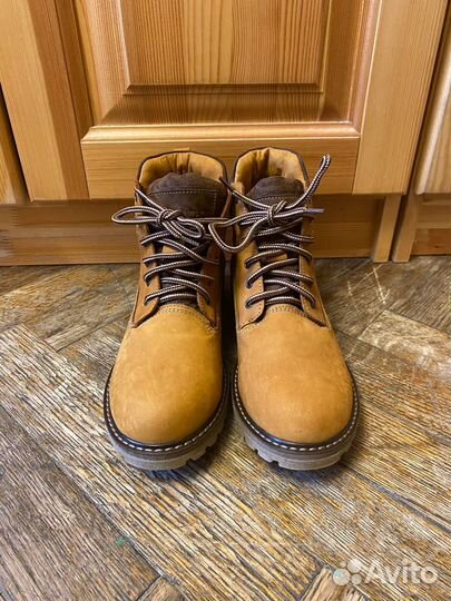 Ботинки женские зимние натуральный нубук