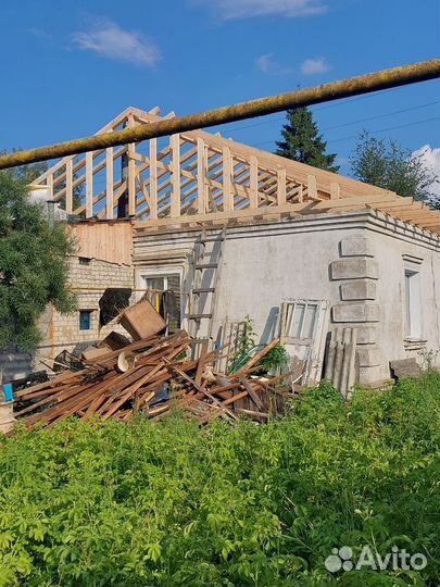 Бригада строителей