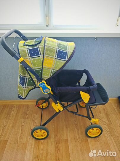 Прогулочная коляска